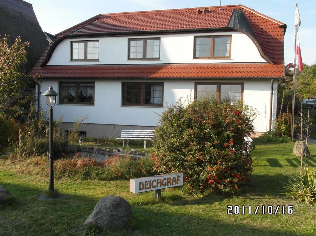 Pension Deichgraf Миддельхаген Экстерьер фото